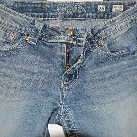 Miss Me skinny jeans Size 28  Excellent condition. - Picture 3 of 11